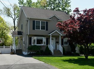 28 Coldevin Rd, Clark, NJ 07066