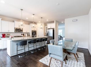 2887 Findley Rd, Kensington, MD 20895