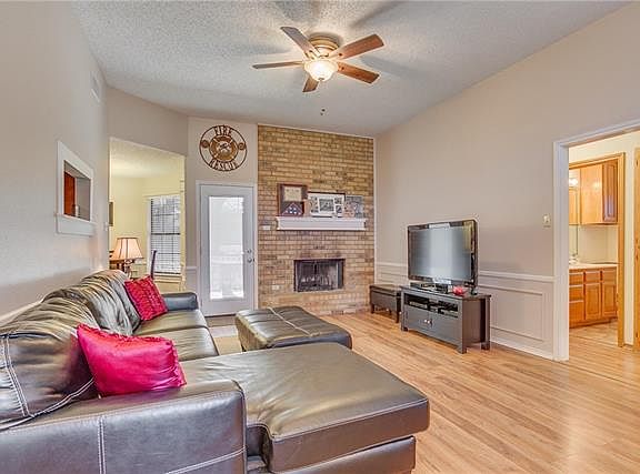 4th image of 215 Arthur Dr