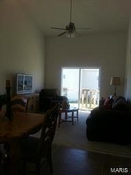 2nd image of 219 Glenhurst B 219