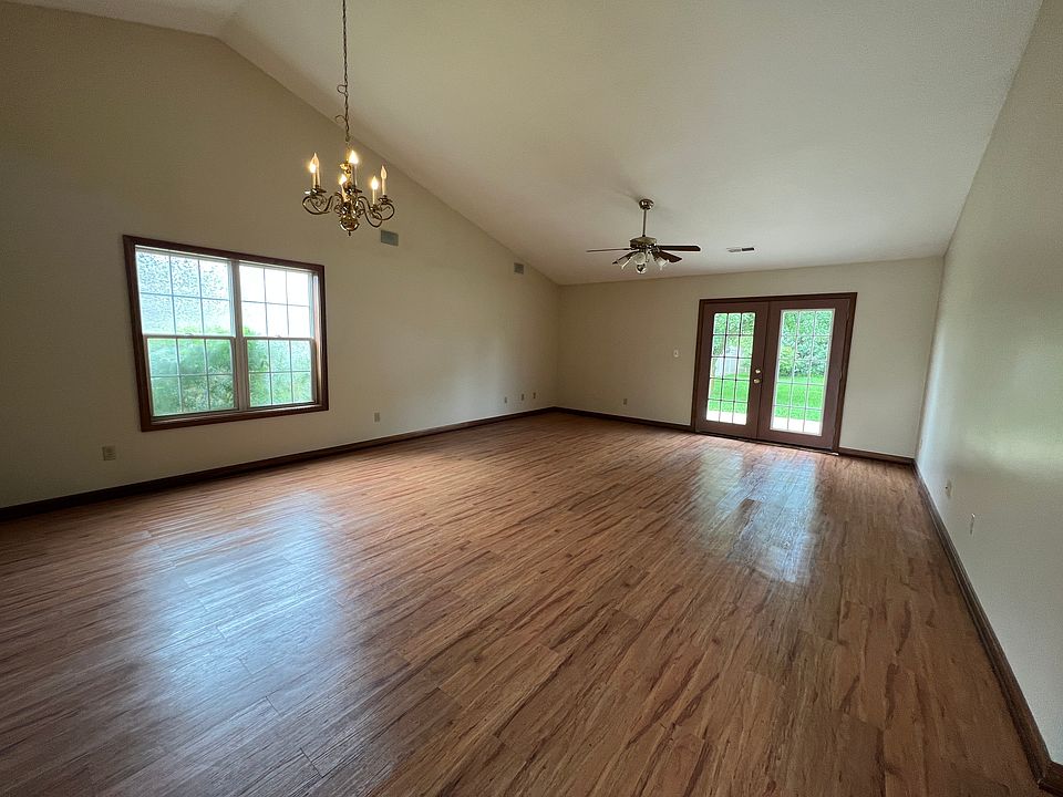 132 Winfield Park Ct, Greenfield, IN 46140 Zillow