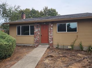 Boston Square Apartments, Newberg, OR 97132