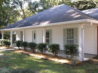 9608 Live Oak Ave, Ocean Springs, MS 39564