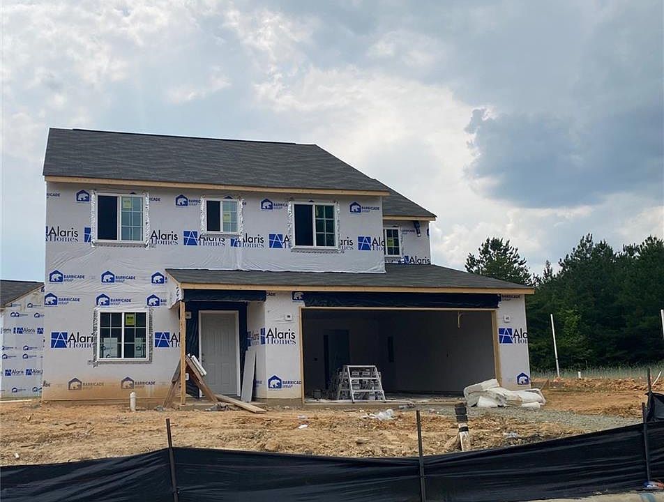 1st image of 620 Brampton Dr