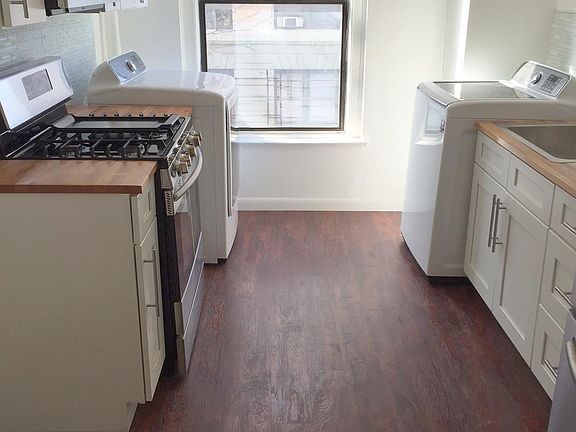 5th image of 9 Pinehurst Ave APT 2C