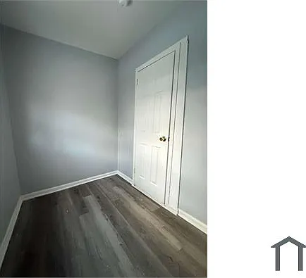 92 Ash St — Photo 3