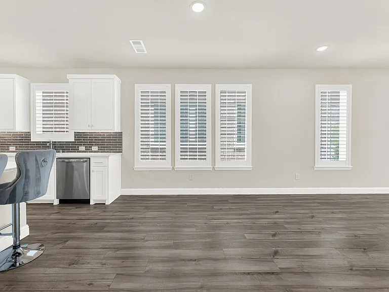 8993 Swallowtail St — Photo 11