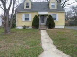 405 Holly Rd, Glen Burnie, MD 21061