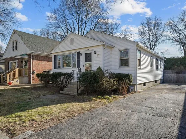 144 Texas Ave, Providence, RI 02904