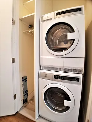 Rented by Rentall Group Inc | media 3