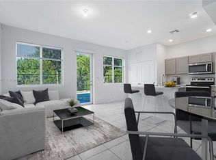 20884 NW 9th Path, Miami Gardens, FL 33169