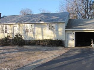 183 Summer St, Kennebunk, ME 04043