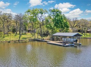 11119 C Hoppess Rd, Franklin, TX 77856