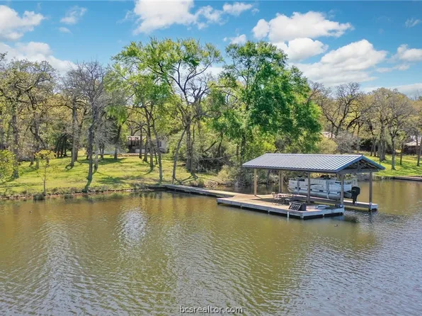 11119 C Hoppess Rd, Franklin, TX 77856