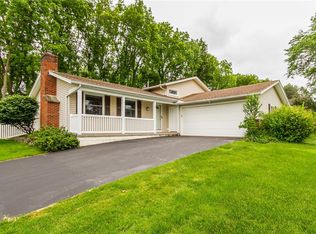 45 Barnfield Rd, Pittsford, NY 14534