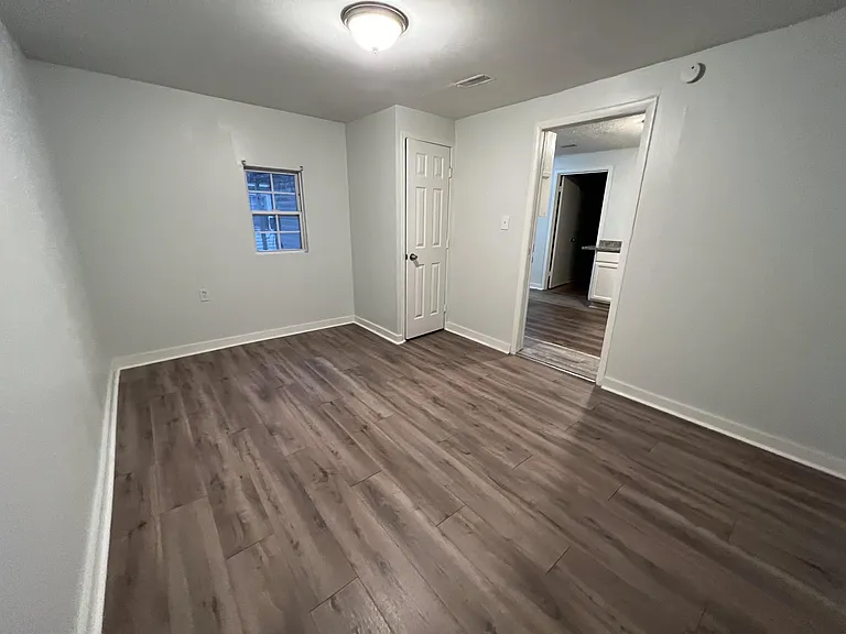 465 Ethel St NW #B — Photo 9