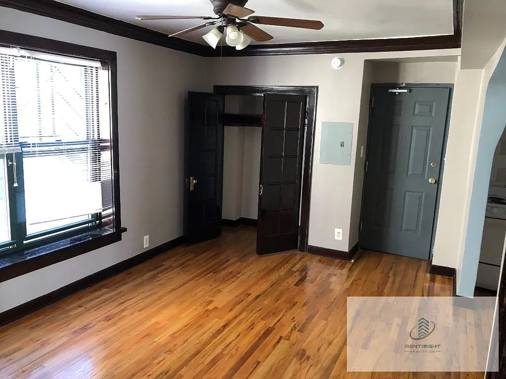 1 bed, 1.0 bath, 700 sqft, $1,650 — Photo 4