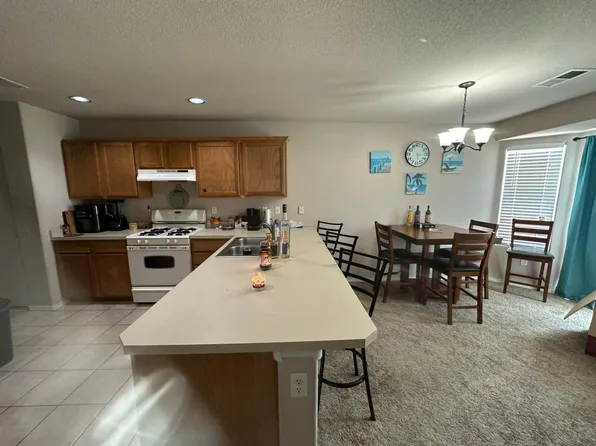 3215 Crimson Rose Ln SW, Albuquerque, NM 87121