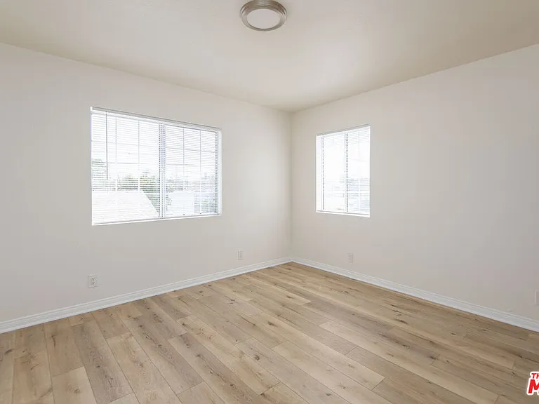 2134 S Cloverdale Ave — Photo 18