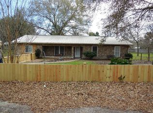 134 Hideaway Rd, Trinity, TX 75862