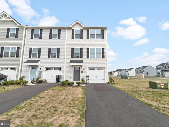 87 Tadpole Landing Rd, Inwood, WV 25428