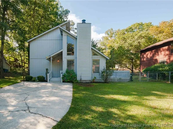 5913 Waters Edge Dr, Fayetteville, NC 28314