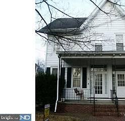 1st image of 49 Oak St