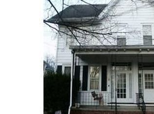 49 Oak St, Salem, NJ 08079