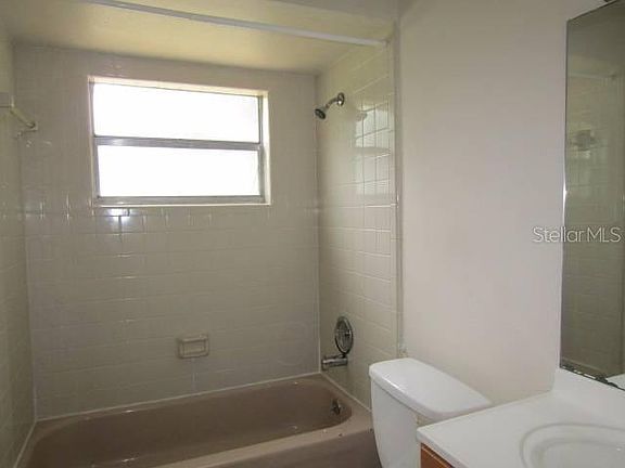2nd image of 129 Alcala Dr