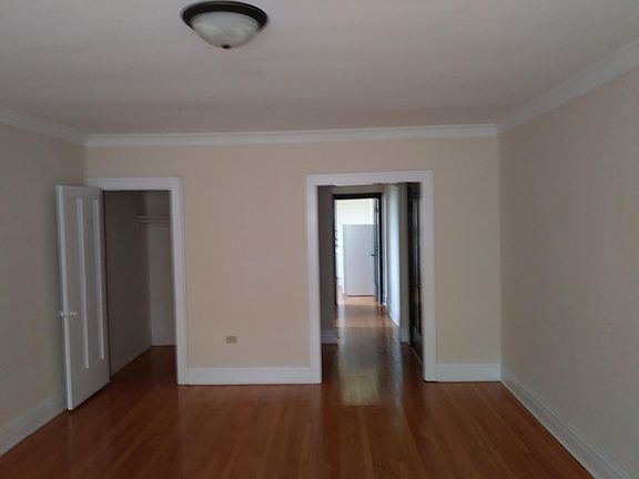 4th image of 2337 S 53rd Ave APT 32