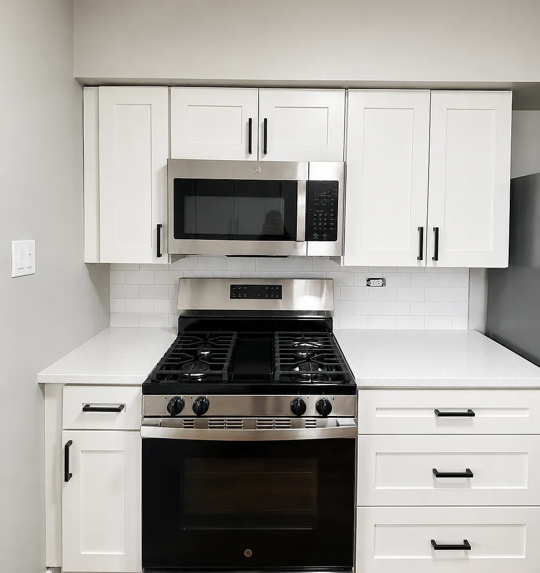3 bed, $1,695 — Photo 1