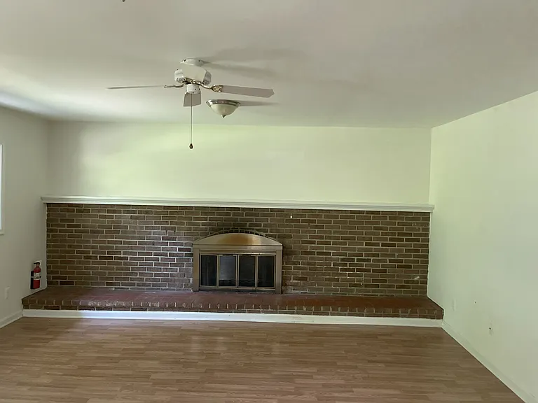 11822 Triple Crown Rd — Photo 26