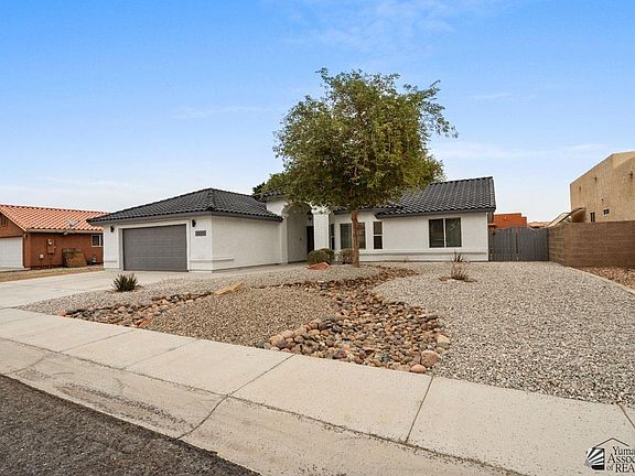 2nd image of 10775 S Monterrey Way