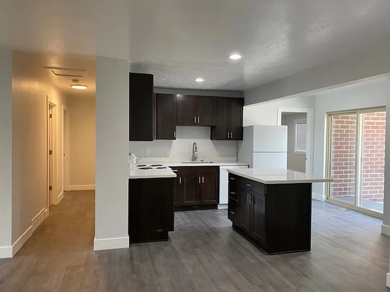 1163 N Buccaneer Dr — Photo 7