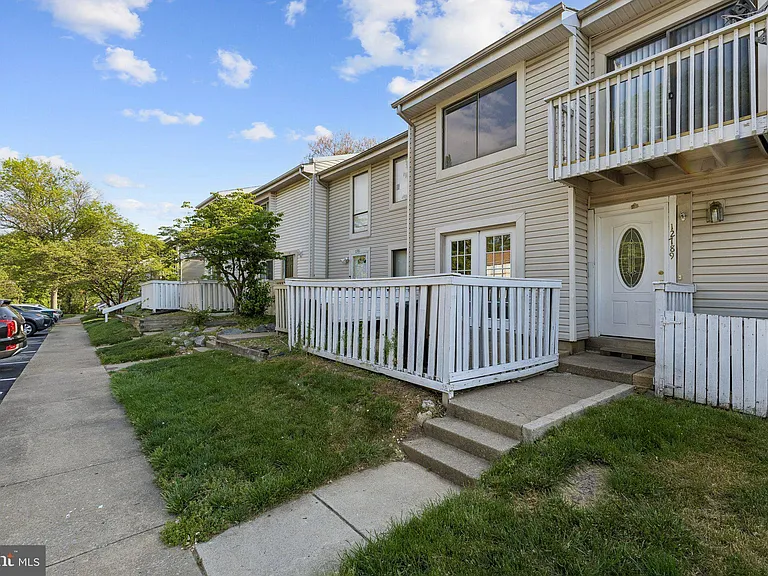 12789 Cara Dr — Photo 2