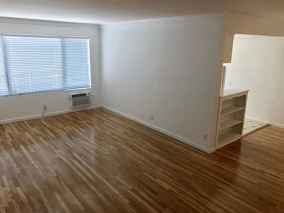 4th image of 1429 N Fairfax Ave APT 6