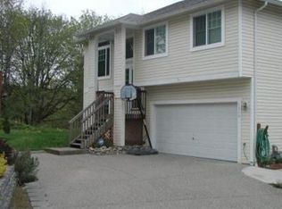 1313 196th Pl SE, Bothell, WA 98012