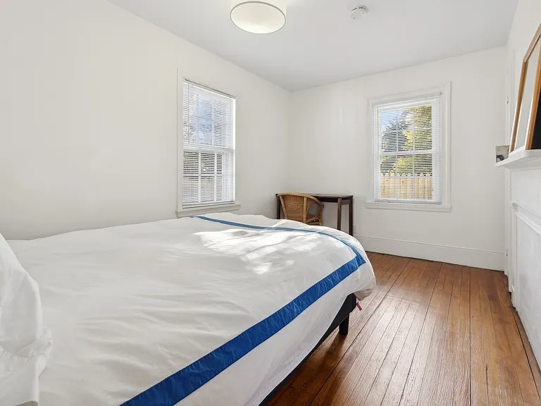 414 Main St — Photo 14