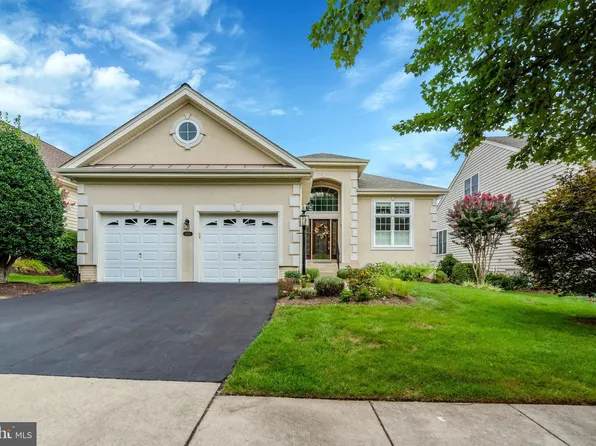 15218 Brier Creek Dr, Haymarket, VA 20169