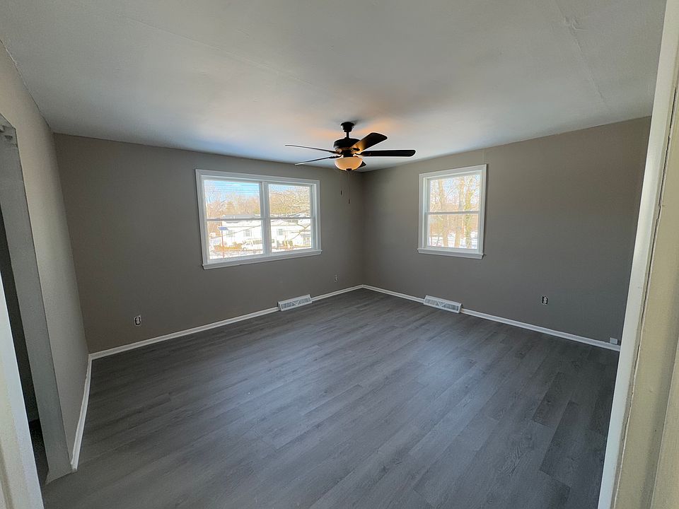Bedroom room 1