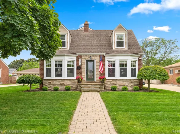 15275 Belmont Ave, Allen Park, MI 48101