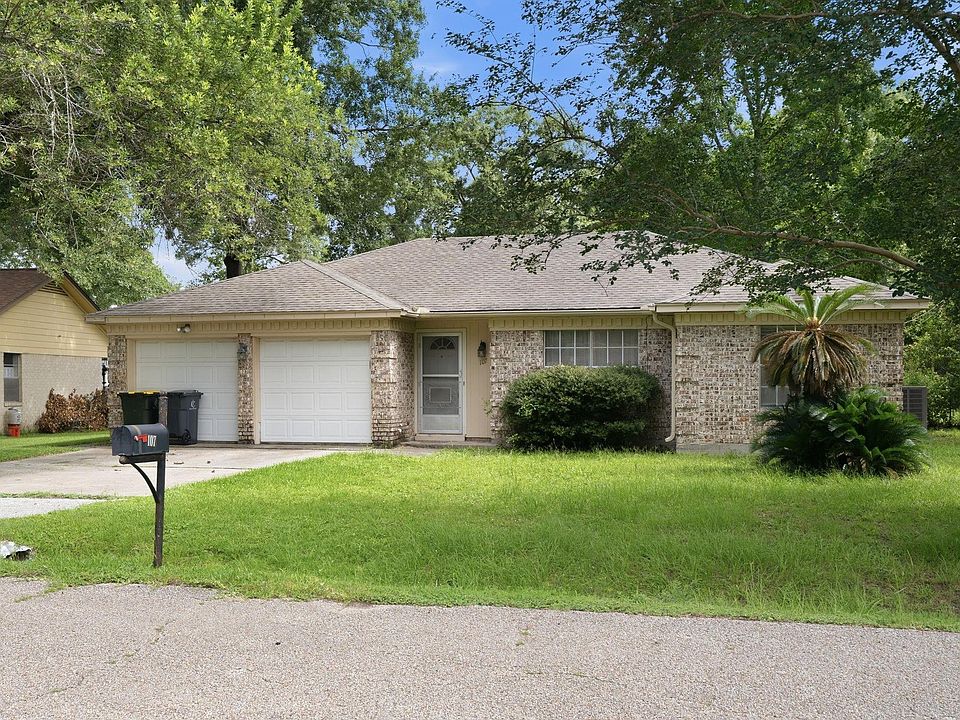 1st image of 107 Montrose Cir