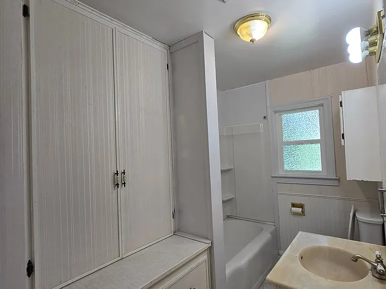 1005 Rimrock Rd — Photo 12
