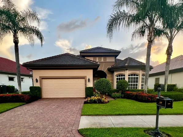 6189 Bunker Pl, Naples, FL 34113