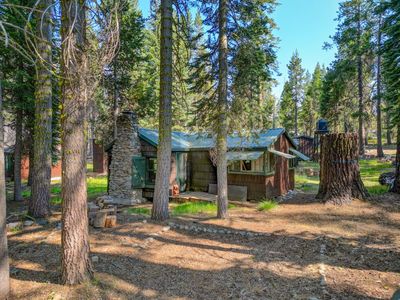 17 Meadow Dr, Arnold, CA, 95223