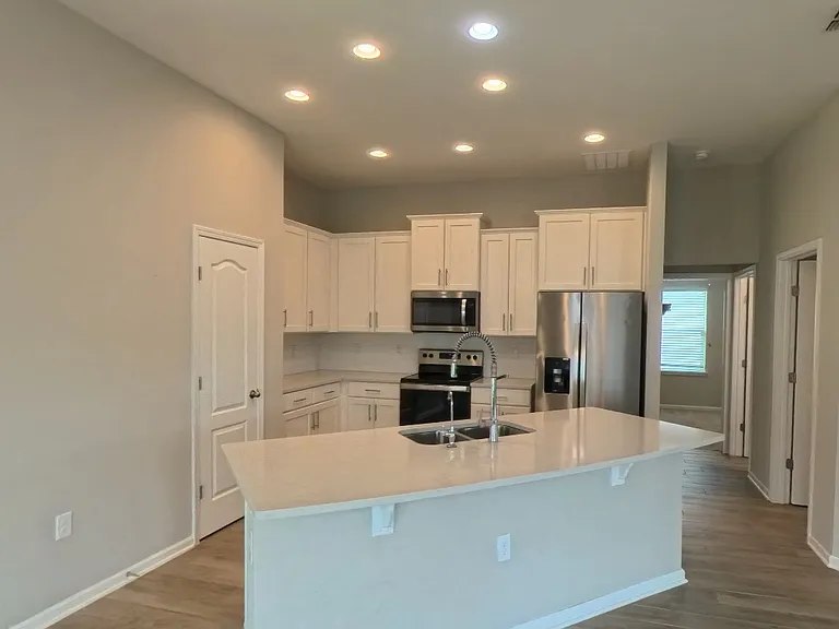70409 Winding River Dr — Photo 11