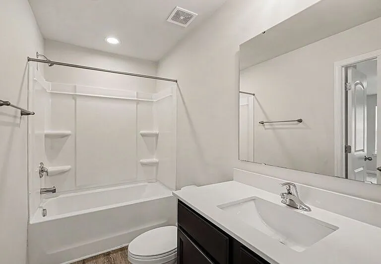 13433 Circle Dr — Photo 2