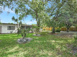 65 NW 12th Ave, Boca Raton, FL 33486