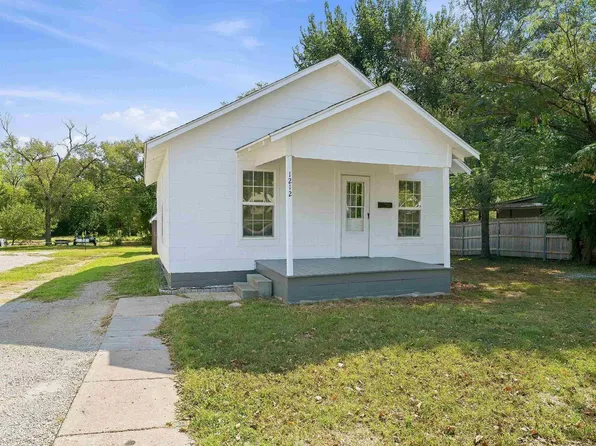 1212 SW Ohio St, Augusta, KS 67010