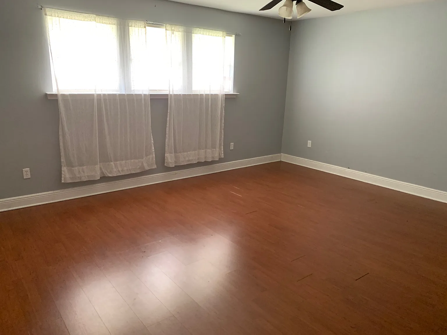 1 bed, 900 sqft, $1,180 — Photo 4